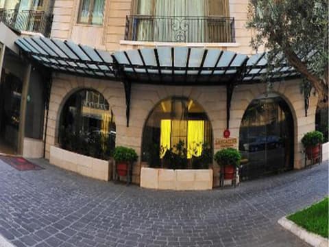 NEW YEAR in the Vibrant Beirut