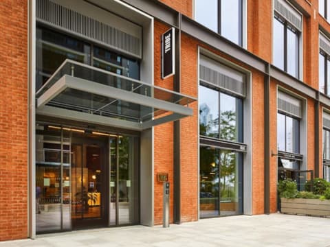 Experience Mamma Mia! The Party: A 2-Night London Stay with an Immersive Dining Show (ENMMTCW2N)