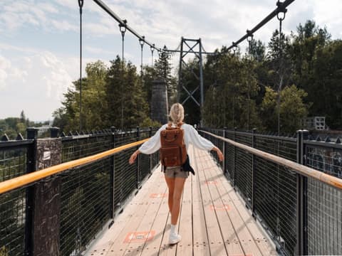 Canada Est : Sentiers, lacs et forêts