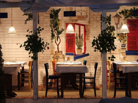 Combiné Santorin Ios Amorgos Naxos Mykonos en 3*