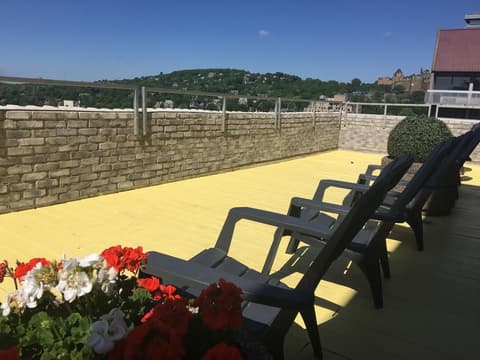 La Tour Belvedere Apartment Hotel, 