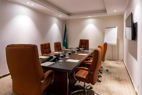 Holiday plus Al Salama (EX Glamour Inn Hotel Jeddah), 