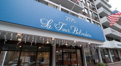 La Tour Belvedere Apartment Hotel, 