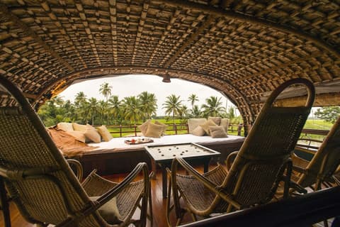 XANDARI RIVERSCAPES, 