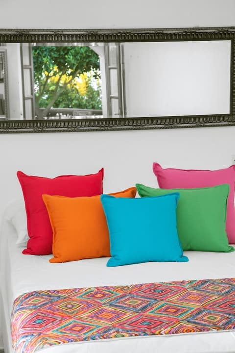 Abelonas Retreat  Sunset & Sunrise Lodgins, 