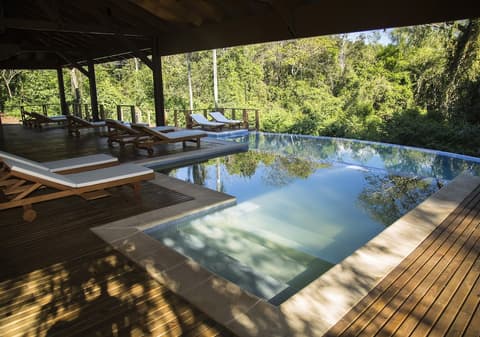 DON MOCONA VIRGIN LODGE, 