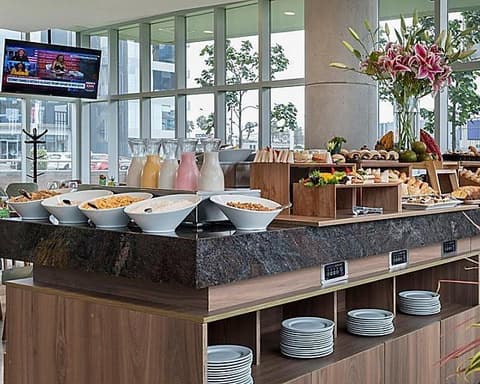 Holiday Inn Lima Airport, 