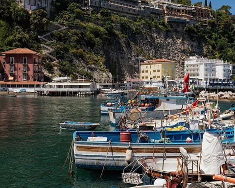 ENCANTOS DEL SUR DE ITALIA, COSTA AMALFITANA Y ROMA