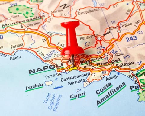 EXPLORE NAPOLI in compagnia