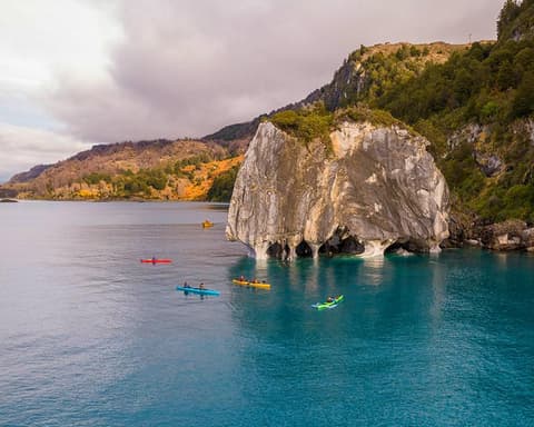 Black - Bloqueo Carretera Austral Sur - 7 Noches Vía SKY