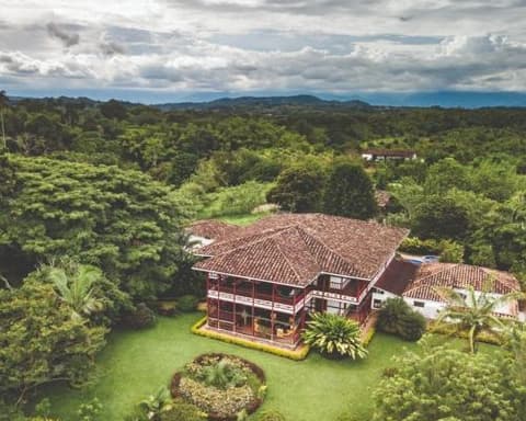 Descubre Colombia: Café, historia y naturaleza en un solo viaje