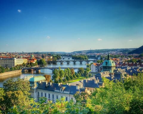 Alojamento Gratuito em Praga 2026