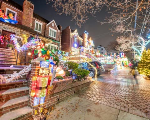 EXPLORE CITY STATI UNITI New York, Atmosfere Natalizie