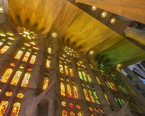 VIAGGI IN COMPAGNIA: BARCELLONA, BELLA E COSMOPOLITA