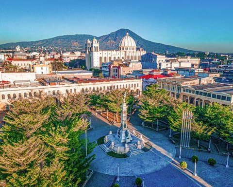 Colección TUI - San Salvador