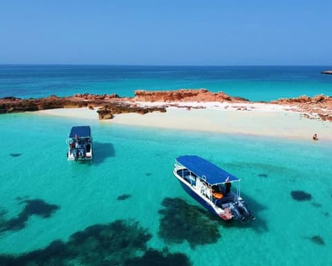 Ocean, Wadi & Desert Weekend