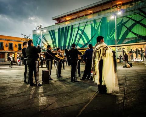 CDMX AND ITS SURROUNDINGS