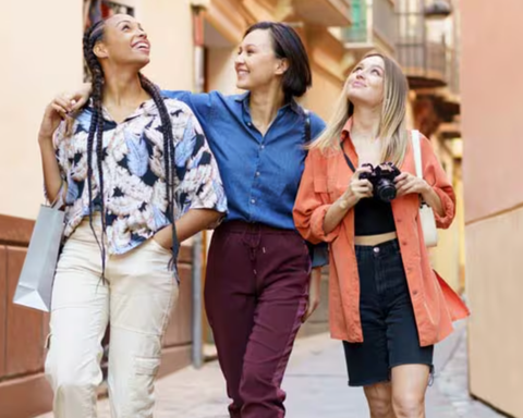 girls plan Medellín