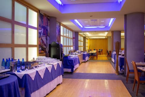 Pacific Hotel Fortino , Reception