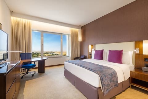 Crowne Plaza Muscat OCEC, an IHG Hotel, Room