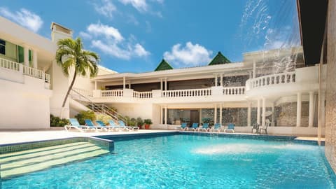 Hotel Américas, Pool