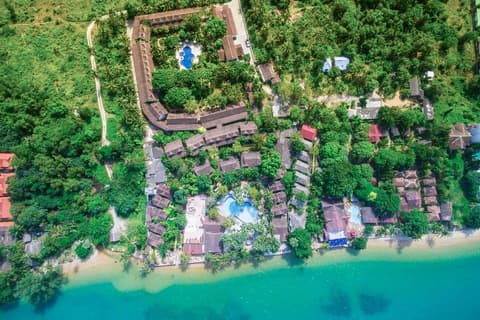 Paradise Beach Resort, GEN