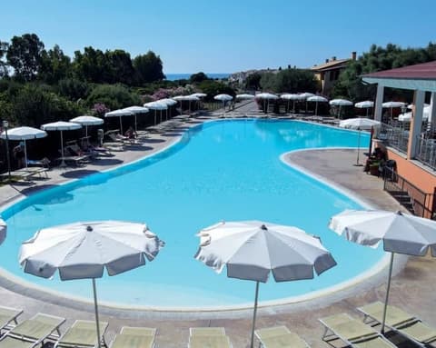 Marina Rey Beach Resort, 