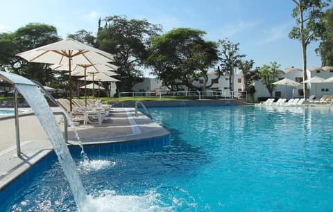 Hotel Las Dunas, PIS