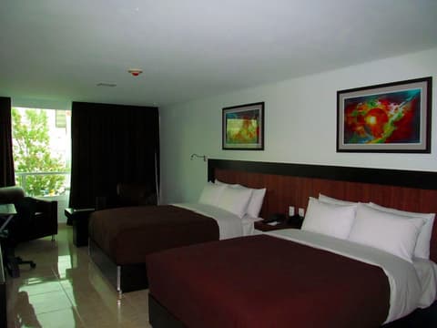 *Hotel & Suites PF, Room