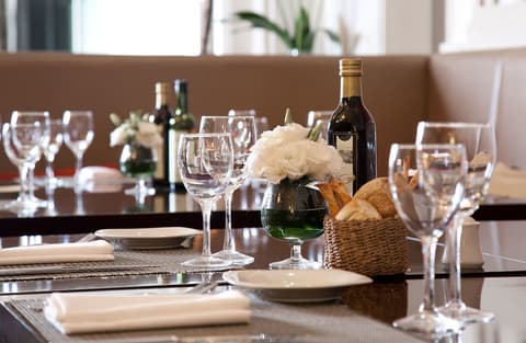 Savoy Hotel, Restaurante