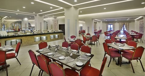 Anjum Hotel Makkah, Restaurant