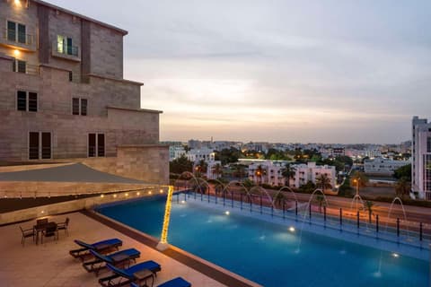 Radisson Hotel Muscat Panorama, 