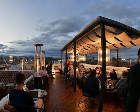 HOTEL PARADOR SANTA MARIA LA REAL, 