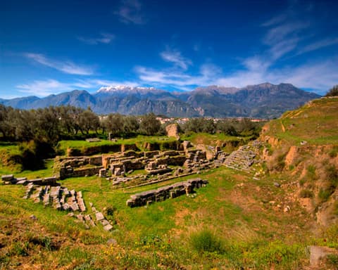 CIRCUITO DE 4 DIAS HELENO BIZANTINO (CORINTO ANTIGUO + MISTRAS + OLIMPIA + DELFOS) 2026