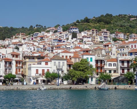 Villa Escape in Skopelos: Serenity in the Greek Isles