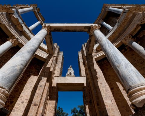 GASTRONOMÍA CON IDENTIDAD, PUEBLOS CON SABOR Y DESCANSO ENTRE VIÑEDOS Y MONTAÑAS