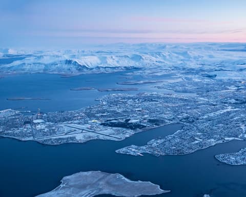 Islandia, maravilla natural (desde otros orígenes en tren)