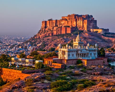 Explora India: Rajastán y Desiertos