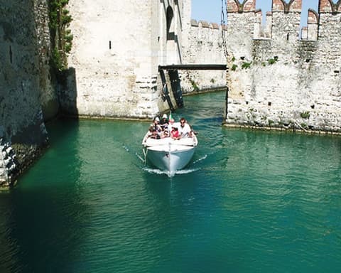 CNA - Visita Guidata di Brescia dal Capitolium a Piazza Loggia