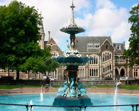 Encanto del Fin del Mundo: Luna de Miel de Lujo en la Costa Oeste de Nueva Zelanda