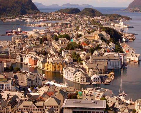 partenze speciali - Tour dei Fiordi Norvegesi con accompagnatore dall'Italia