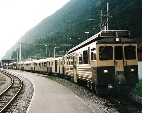 INTERLAKEN Y JUNGFRAUJOCH