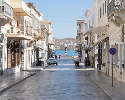 Mykonos, Syros, Naxos & Santorini Island Hopping (4 Star Hotels)
