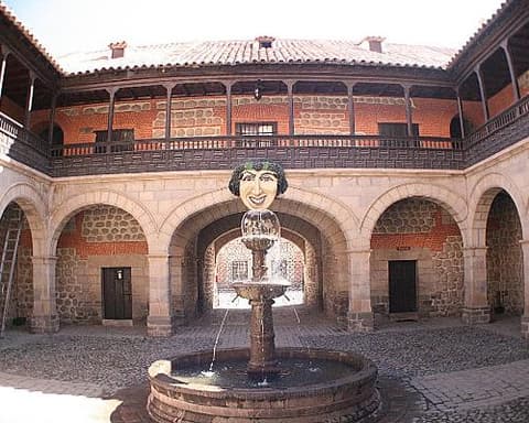 La Cuna del Singani” - Potosí - Sucre - Tarija