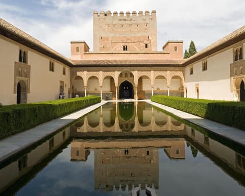 #PUEBLOSMÁGICOSNAVIDENOS ESCAPADA NAVIDEÑA GOURMET EN GRANADA: SABOR, RELAX Y ENCANTO