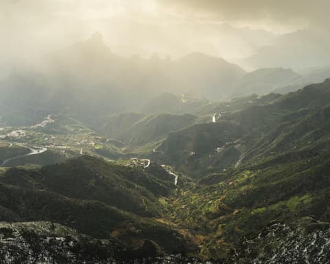 Ruta de los Alpes: Naturaleza, Gastronomía y Cielos Estrellados en el Valle de Aosta