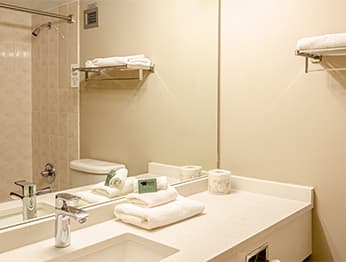 Nancy Greene's Cahilty Lodge, 