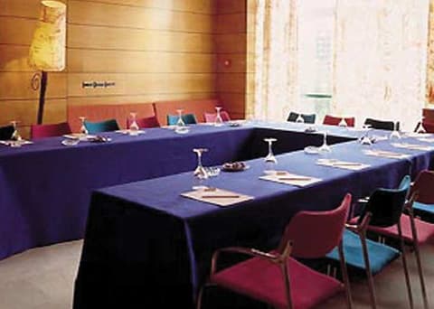 TRYP VALLADOLID SOFIA PARQUESOL HOTEL(FORMERLY TRYP SOFIA PARQUESOL), 