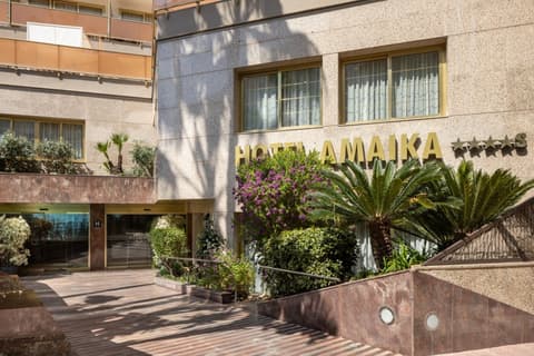 htop Amaika - Adults Only, 