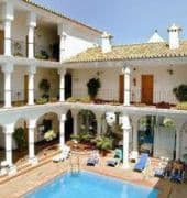 Apartamentos La Fonda, 